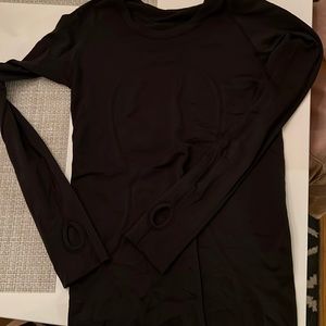 Lululemon long sleeve running top black